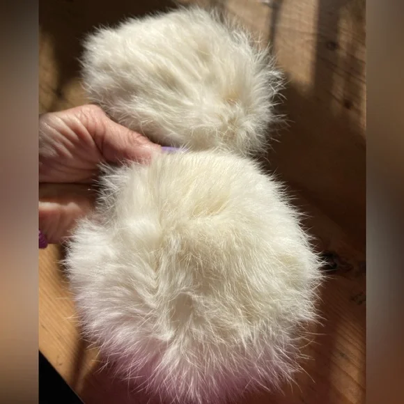 White Fur Ear Muffs OS - Picture 4 of 7